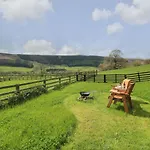 Sheep Cote Shepherds Hut *